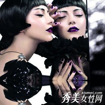 暗夜精灵迷人的妆容