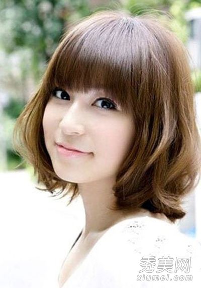 小脸女孩的发型选择最时尚，日本部门的发型最短。