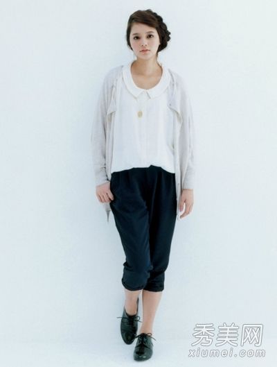 清新雅致的日本服装营造出寄件人的感觉