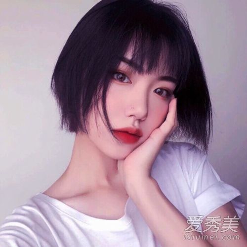 你不能在开幕季丢掉你的发型!十个可爱的短发被推荐给还在上学的你。