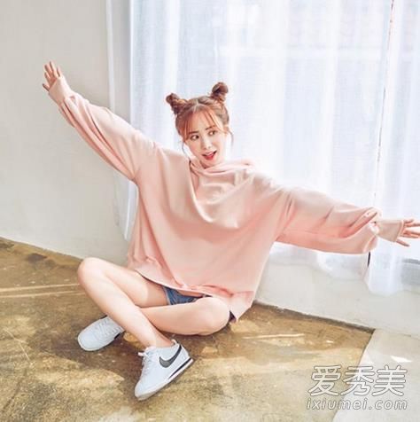 粉色卫衣搭配法则秋冬一起温柔时光！