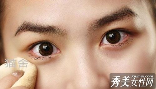 你可以不用刀或化妆品“睁开眼睛”。