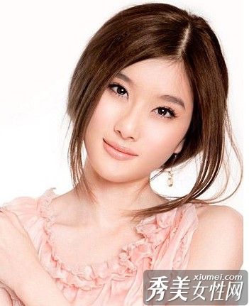 干燥的秋天修复了暗沉和唇纹