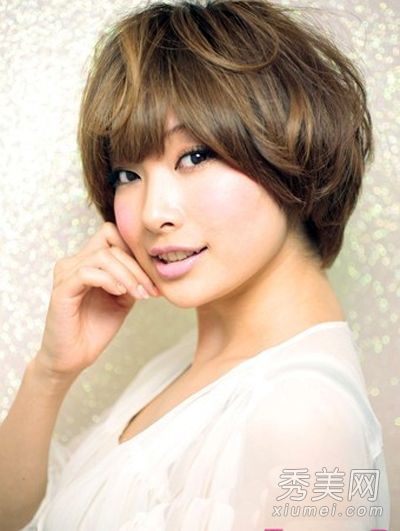 在2013年的夏天,最新款的燕波波头可以轻松征服大圆脸。