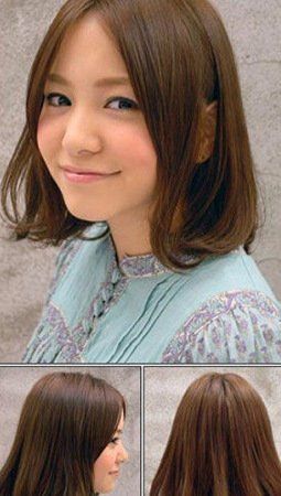 八个年轻女孩扮演精力充沛的小女孩