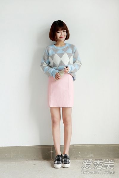 毛衣配裙子可爱妹妹最喜欢的裙子