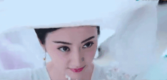 盘点2017年田静发型照片,意外成为中短发的代言人!