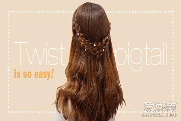 余灿古边学？编织的头发也可以做成许多图案。