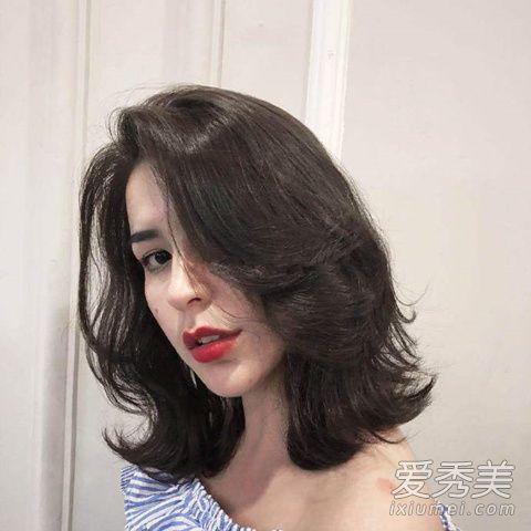 2018年红色短发的前10张照片没有被剪掉。你怎么敢说你是短发控制者!