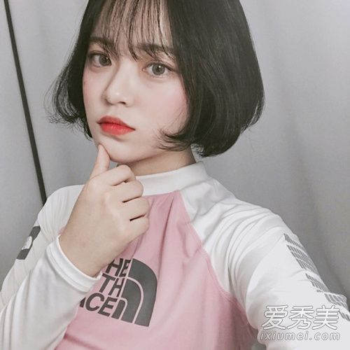 这可能是我在剪完2018年流行的短发图画书后说的。