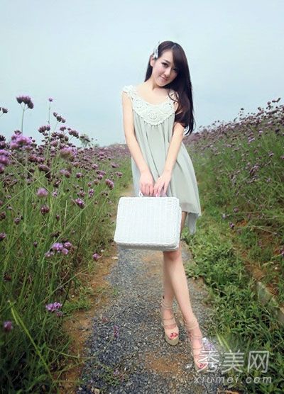 长裙是背心裙中不可或缺的