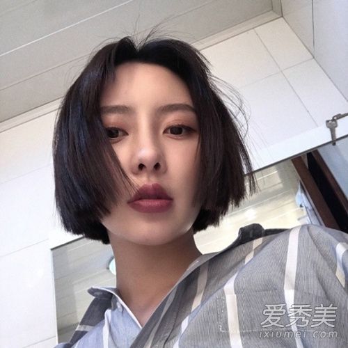 女孩们在夏天喜欢什么样的短发?2018年最流行的短发是这10种!