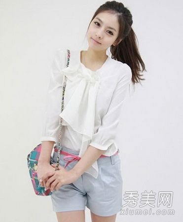 道晖芝不断变化的发型展现了90年代甜美的青春