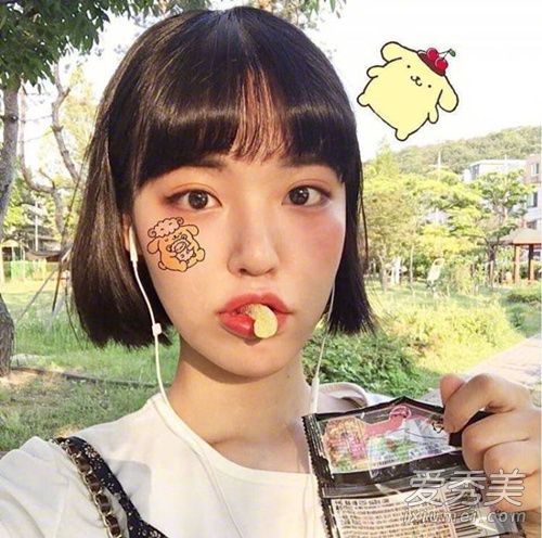 韩国小妹的短发一直是时尚的标杆。这些样式用大写字母更好。