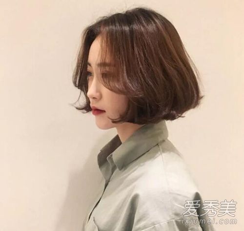 职业女性短发照片2018 8流行网络红色推荐