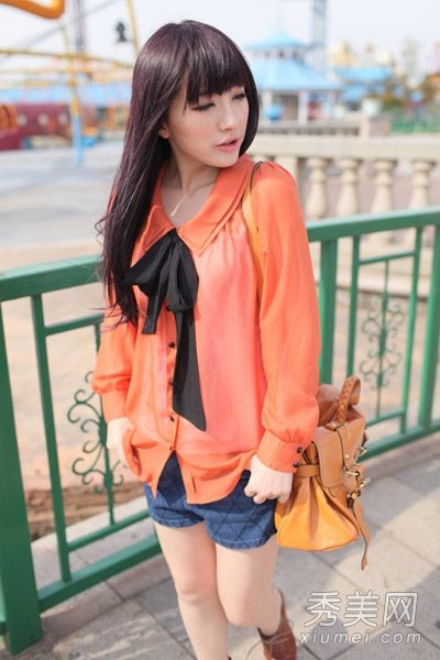 短款MM夏季雪纺衬衫+短裤显高