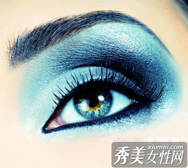 霓虹彩妆创造出最美的眼睛