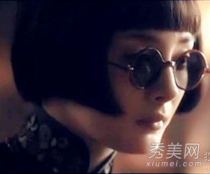 杨幂的新发型击中了范冰冰波波的头