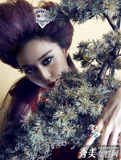 这位女明星千年“女巫”妆的美到了骨子里