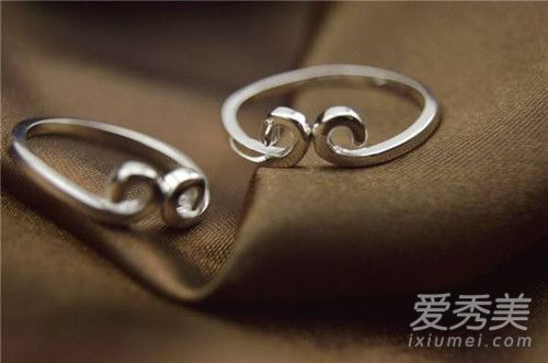 紧箍魔戒是什么意思