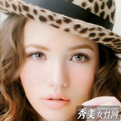 创造清新透气的森林眼妆的6个步骤