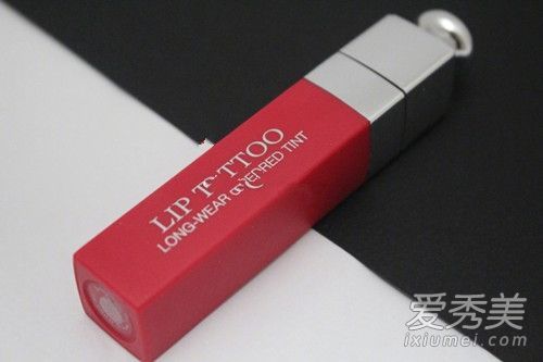 迪奥唇彩761适合黄色皮革吗?