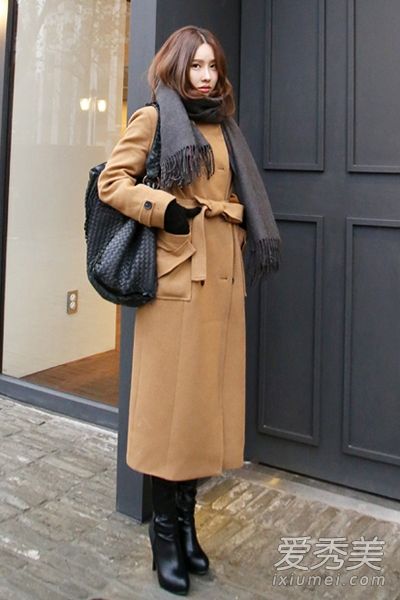 冬衣简单搭配围巾更暖和