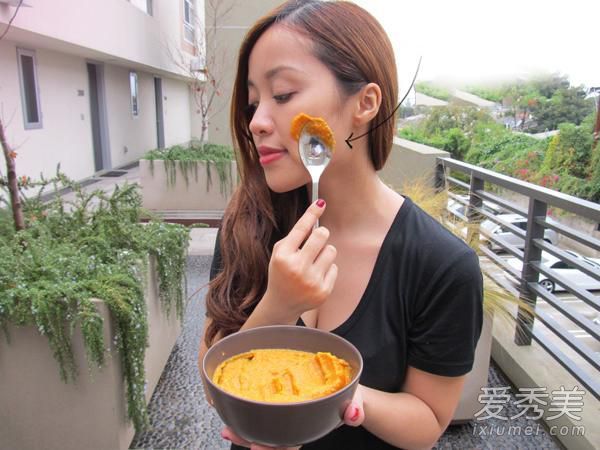 DIY美白祛斑面膜有效抑制黑色素生成