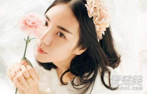 如何预防眼部皱纹眼部皱纹是如何形成的