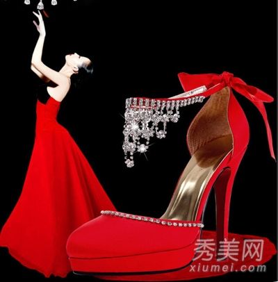 婚礼时尚最佳配角婚鞋打造美丽新娘