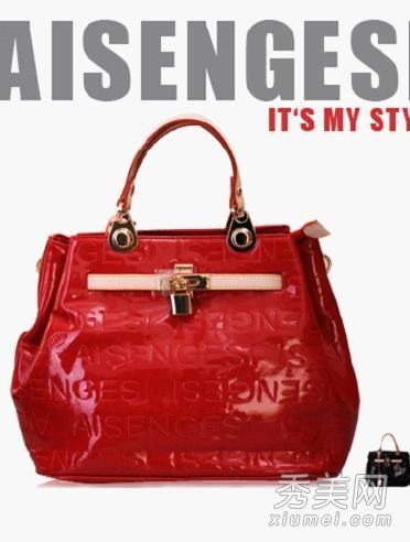 欧美大牌时尚手袋巧妙地运用秋装来展现自己的气场。