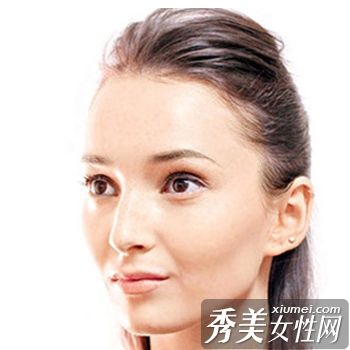 自然妆容教你打造完美的裸妆。