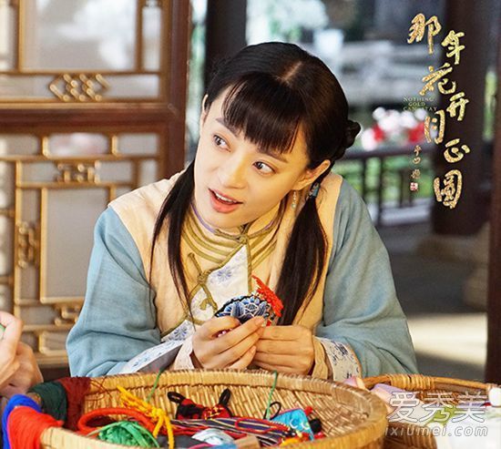 《当年花开》展示了孙俪的刘海静物画,好姑娘!