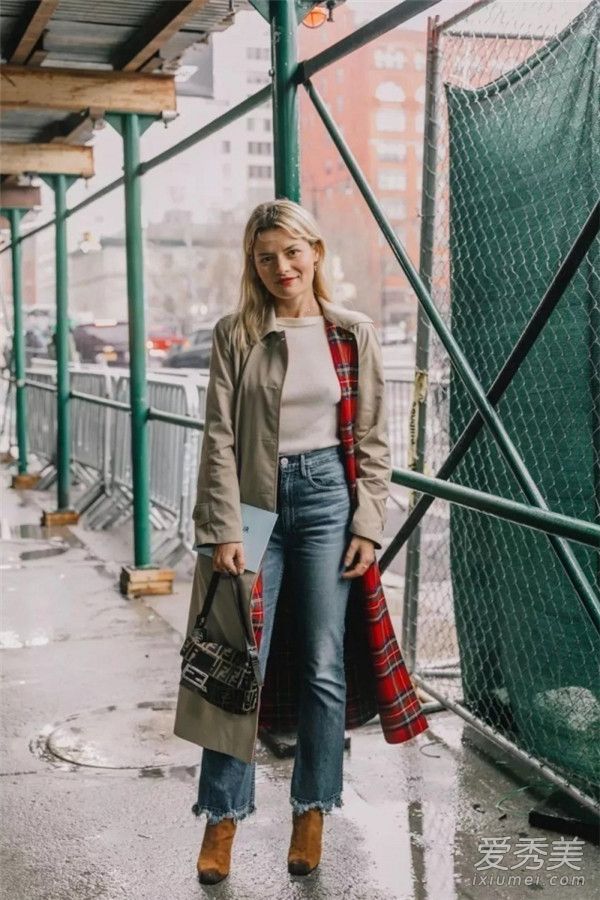 早上和晚上的温差很大！3件t恤和夹克很容易搭配