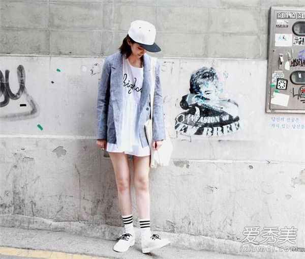 五一旅游穿t恤,轻松搭配N种款式!