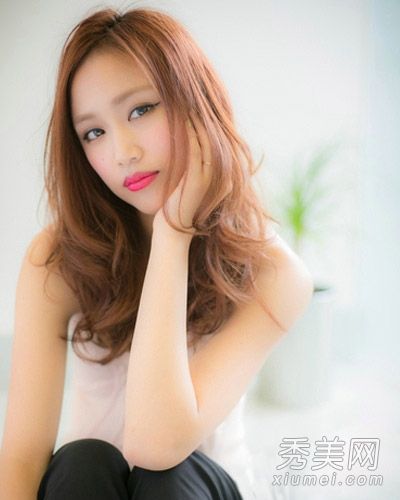 2013年冬季流行发型日本长发温暖阳光