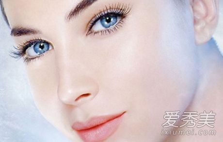 眼角皱纹可以去除吗?每天告诉我如何去除眼角皱纹。