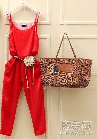 时尚紧身搭配教你如何在几秒钟内搭配好衣服