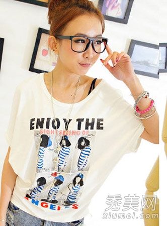 百搭修身t恤潮流混搭