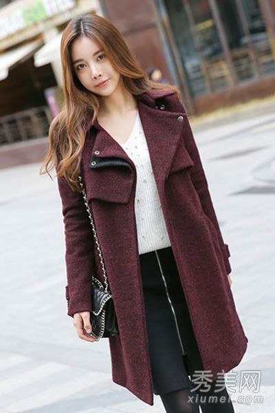 毛线衫里面的外套+裙子简单大方的气质
