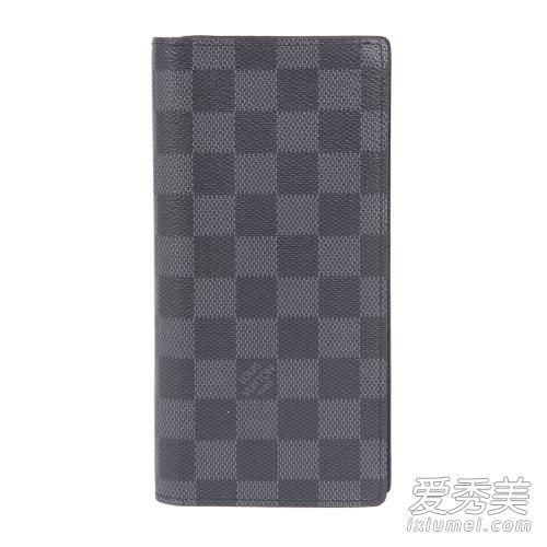 布吉钱包的品牌是什么?王子的钱包多少钱