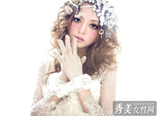 “宅男妖姬”的化妆魅力