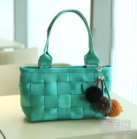 早春新款时装包设计独特，用途广泛