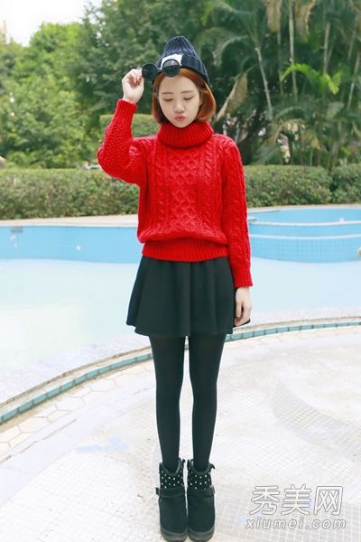 短裙毛衣是冬季外套的完美选择。