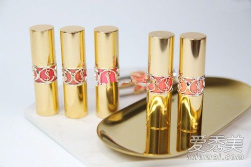 Ysl限量唇膏70和74春季测试颜色对比