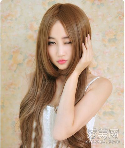 圆脸适合什么发型?细长的塑料脸