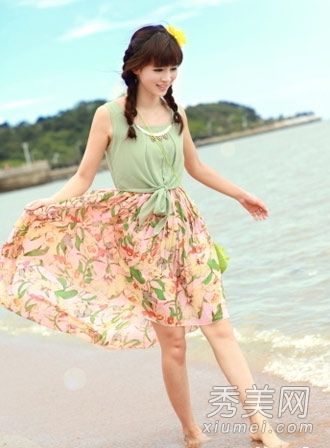 你可以为夏季出游选择10套夏季服装。