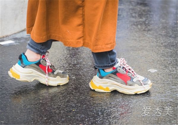 老爹的鞋子穿什么牌子好