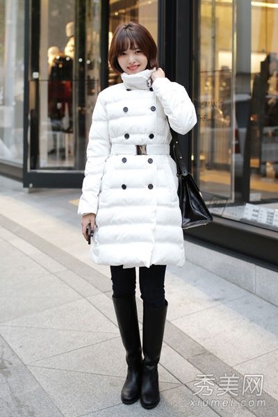 羽绒服简单搭配轻松处理冬季服装