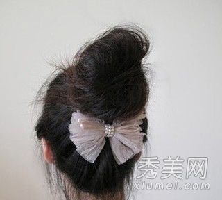 如何绑直发球头